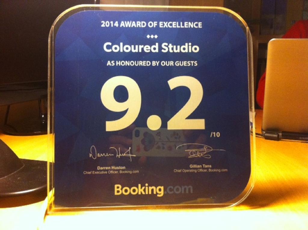 Coloured Studio FAO Rom bilde